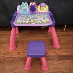 VTech Touch and Learn Activity Desk Deluxe, Pink