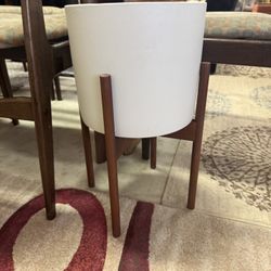 MCM Case Study Ceramics Planter