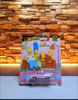 HOT WHEELS 2026 PREMIUM POP CULTURE THE SIMPSONS FAMILY CAR