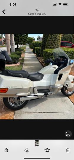 1989 pacific Honda motorcycle