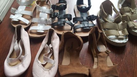 Toddler shies