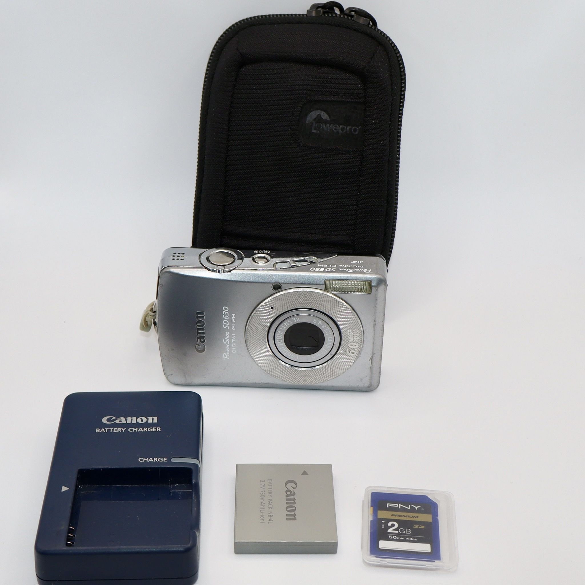 Canon PowerShot SD630 6.0MP Digital ELPH Camera - TESTED w/ Charger, SD Card etc
