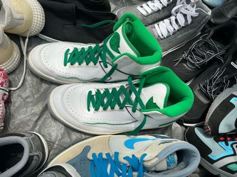 DIFFERENT KINDS OF SHOES