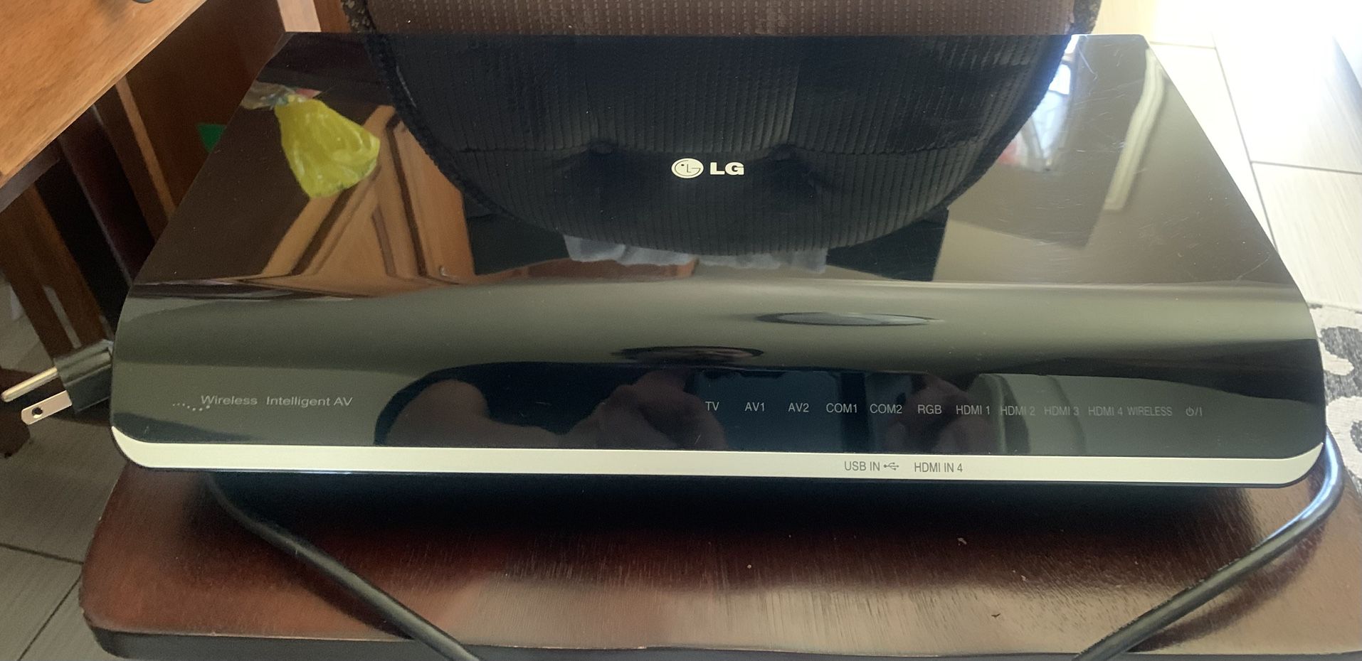 LG Wireless Media Box ASW1000-UA