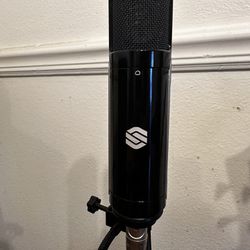 Sterling ST151 Condensor Microphone.