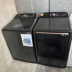 Samsung Washer And Electric Dryer Set