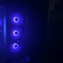 PC With A Light Up Mouse Keyboard And A Camera 😊