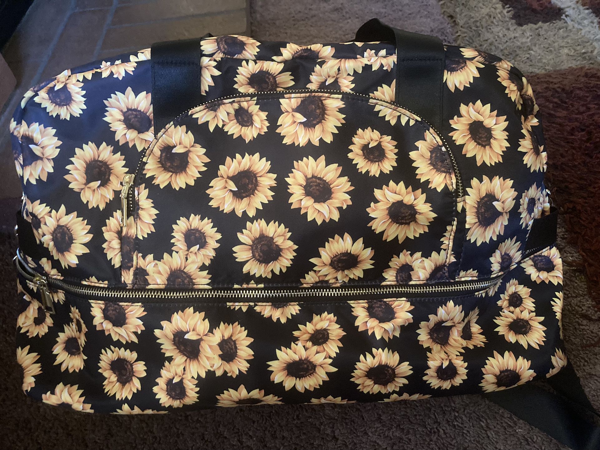 Women’s Sunflower Duffle  Bag 