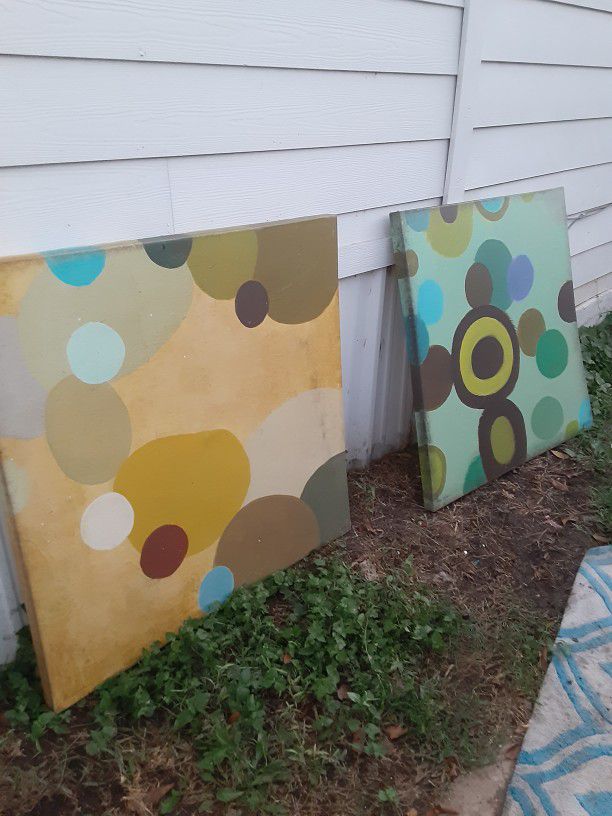 Wall Decor Art Canvas $15.00 Both (Serious Buyers) First Come First Served Cash Only Obo