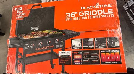Blackstone 36" Griddle with Hood, Cutting Board and Folding Shelves