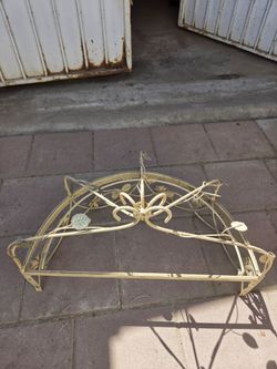 Decoration iron crown