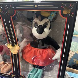 Collectible Mickey & Minnie Plush Dolls