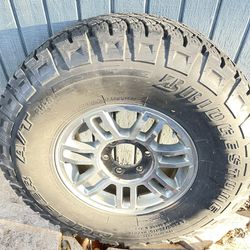 Hummer H3 spare tire