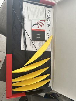 Flensted Mobile-Tango In yellow NIB