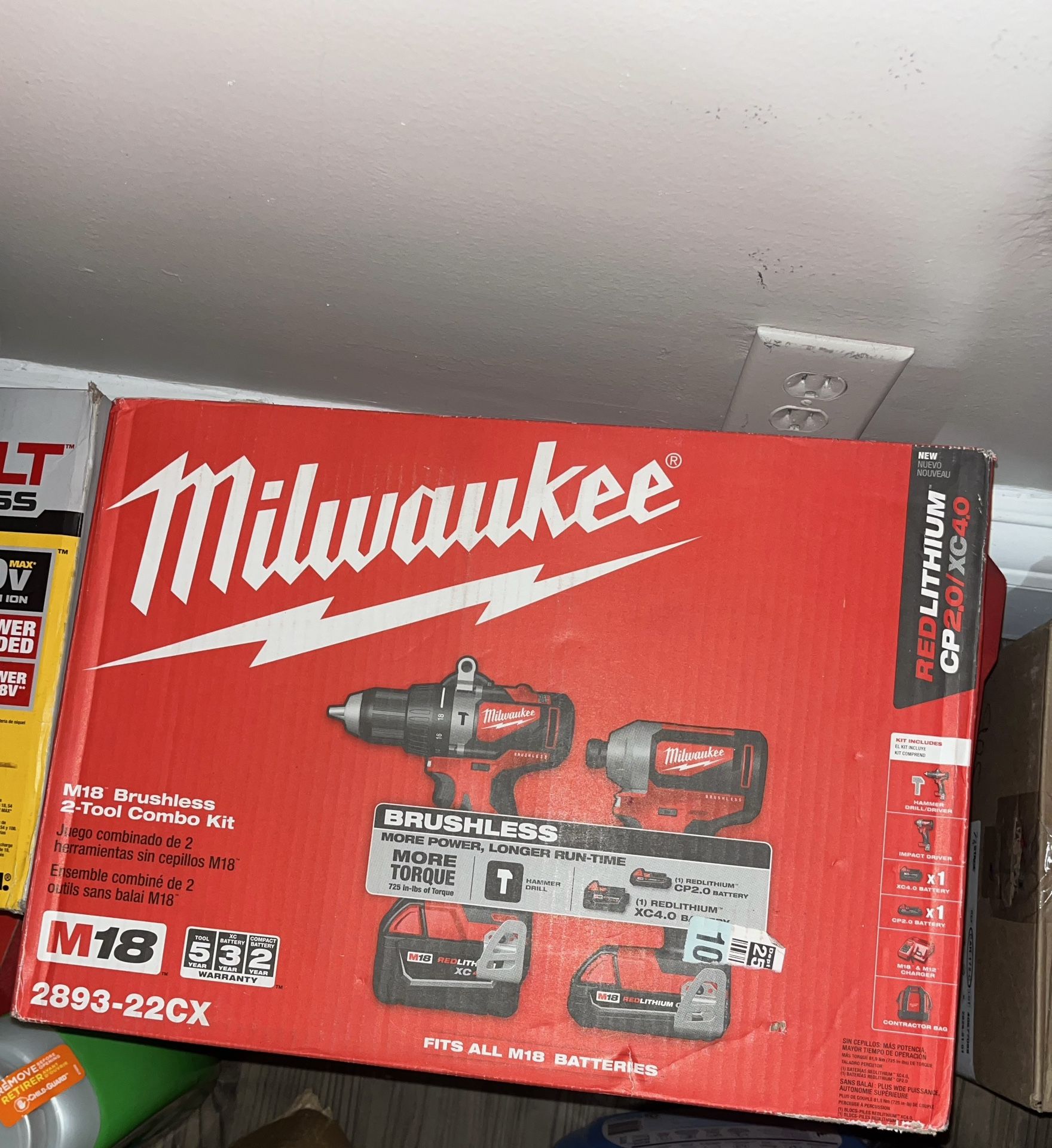 Milwaukee M18 Brushless Tool Kit