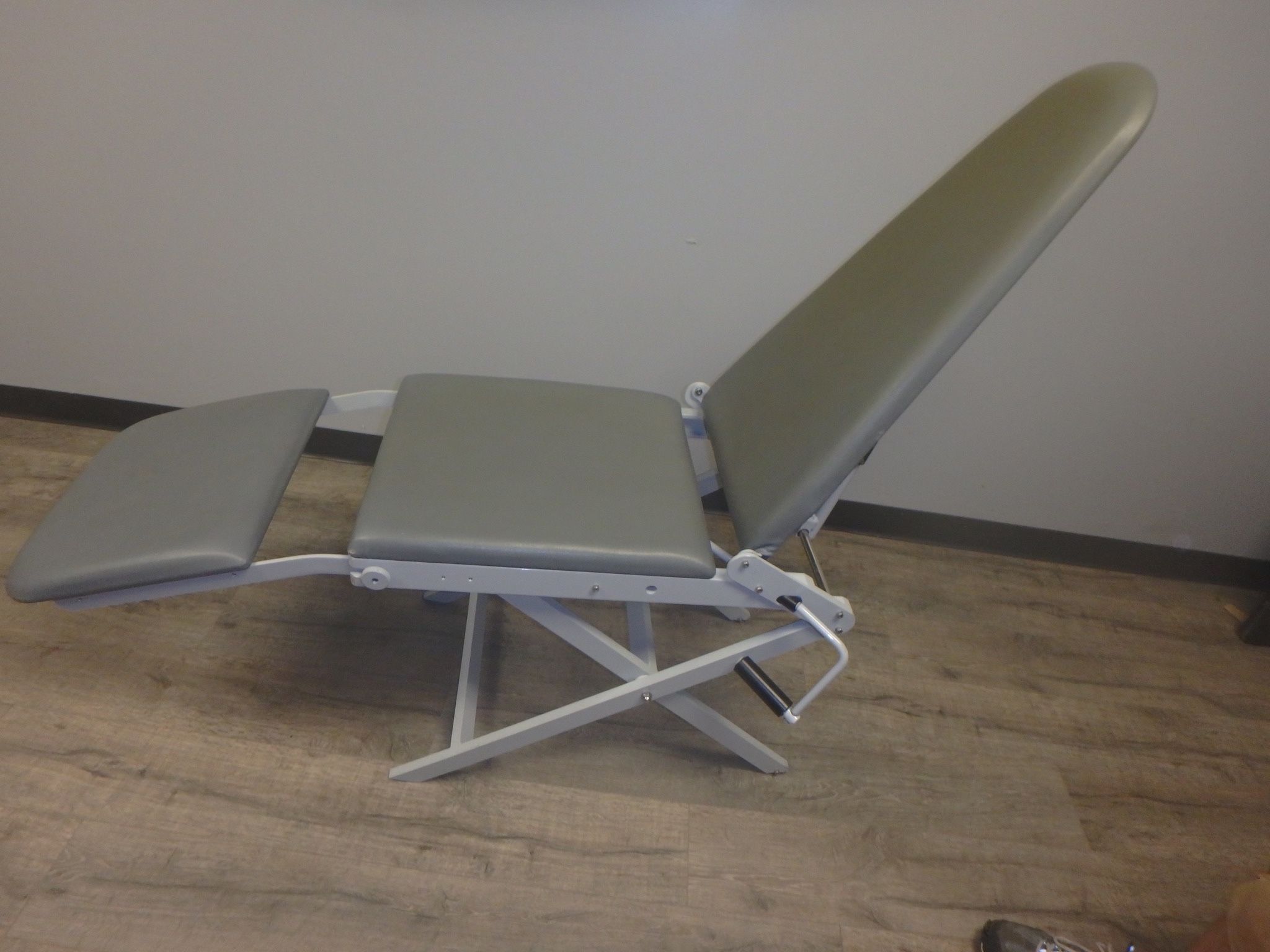 Tattooing / Dental Paitient Chair Portable