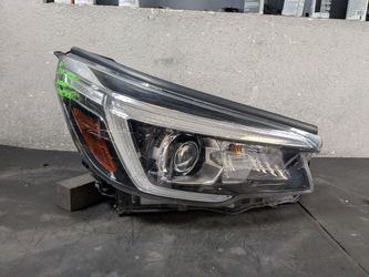 2019-2020-2021 SUBARU FORESTER RIGHT HEADLIGHT OEM USED #10448