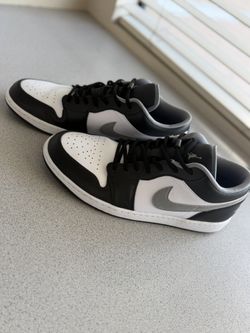 Jordan Air Jordan 1 Low Men's Colorblock Lace-Up Sneakers Black/White/Gray