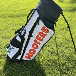 Hooters Golf Bag - Ping Hoofer 