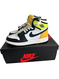 Air Jordan 1 high OG Volt 5.5Youth 7Womens
