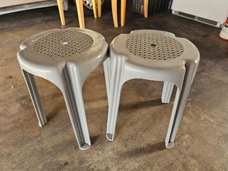 Set of 2 Gray Plastic Stackable Stools