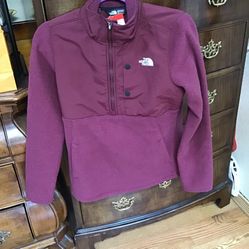 NWT North Face Womens Fleece Jacke Size Small Burgundy 