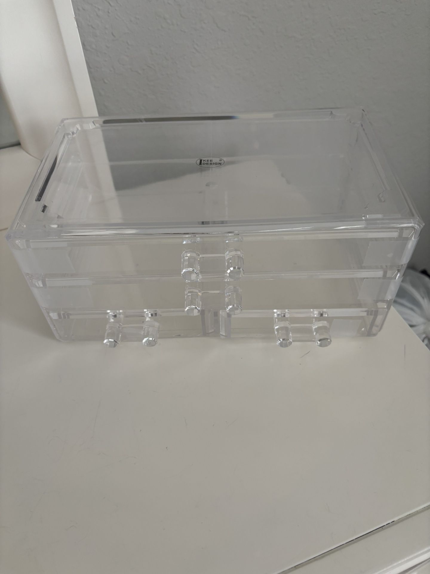 Acrylic Jewerly Holder 