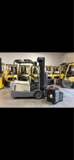 Forklift
