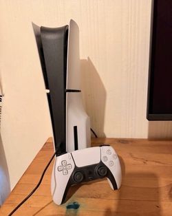 PS5 slim 1TB like new disc