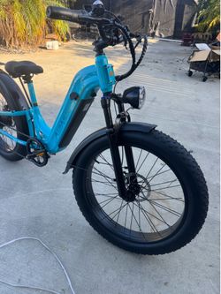 E-bike 36mph  80 miles range two seats