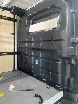 Compositive Partition For Mercedes Van 