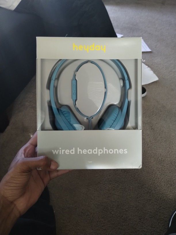 Heyday Wired Headphones 