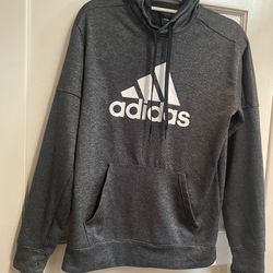 Adidas sweatshirt with hood and front pocket