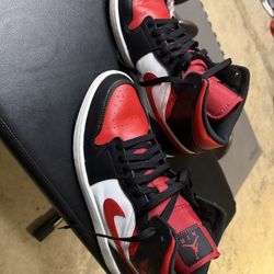 Jordan 1’s - 11M - No Box