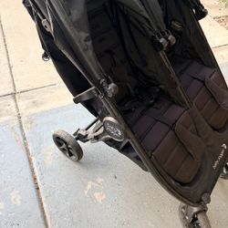 Baby Jogger GT2 double With Nuna Car Seat Adapters
