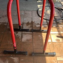 Lebert Style Dip Bars – Like New (Missing Connecting Bar)