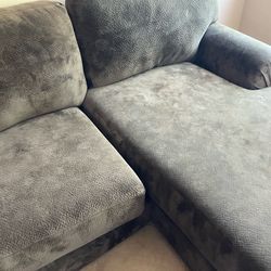 Sectional couch