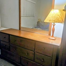 Dresser Set