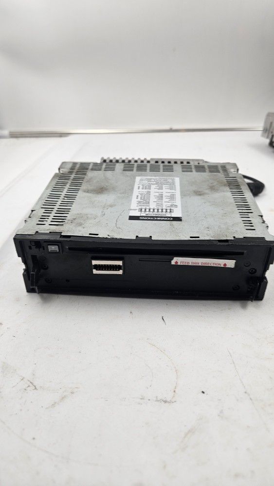 Alpine CDA-105 Car Stereo Receiver CD Player MP3 WMA