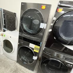 LG THIN Q SMART CONNECT STACKABLE WASHTOWER LAUNDRY CENTER WASHER 4.5 CU FT AND GAS DRYER 7.4 CU FT