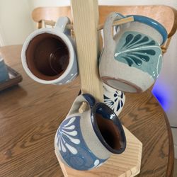 Mugs & Holder 