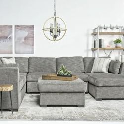 Vivian Full Pullout Tux Chaise Sectional 