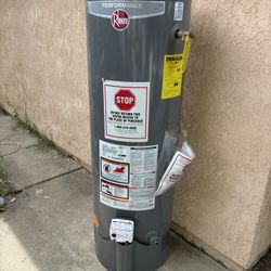 40 Gallon Water Heater