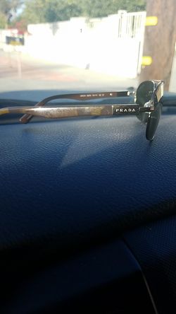 Prada,sunglasses