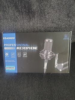 Microphone