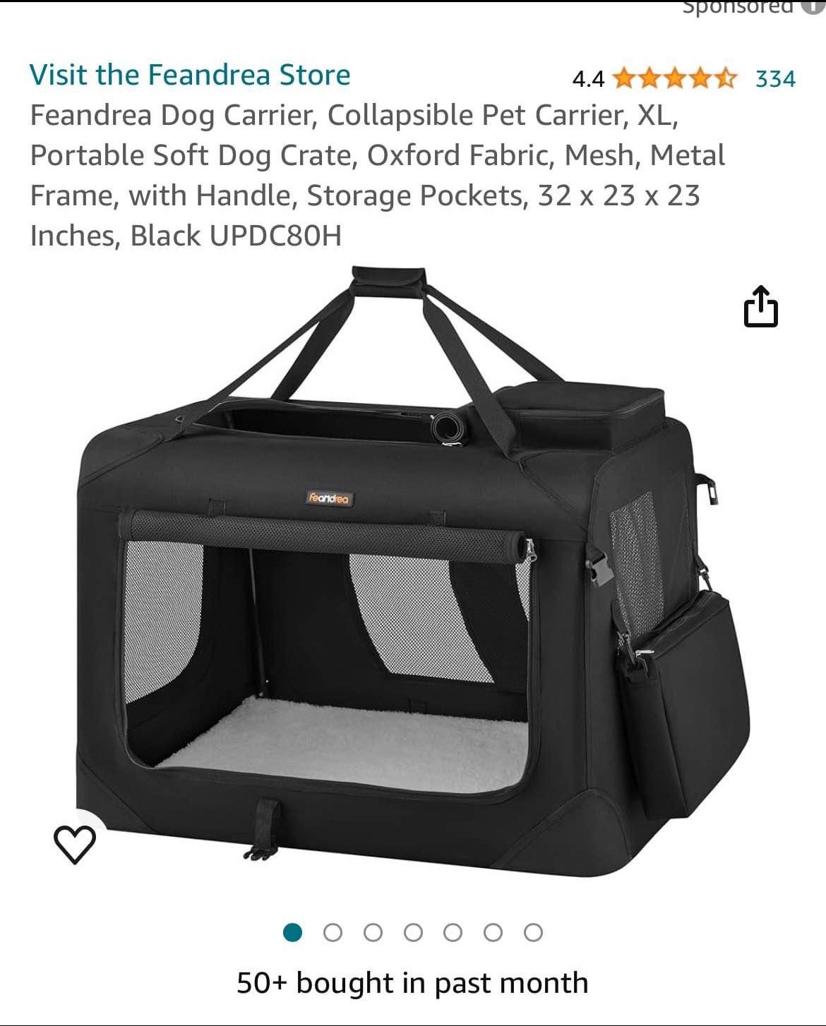 LARGE DOG TRAVEL CRATE COLLAPSIBLE👇read details and dimensions down below👇check pics And Crossroads 👇
