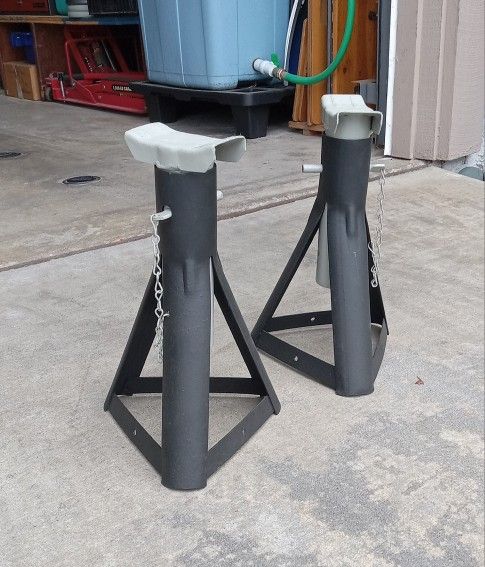 Car Jack Stands