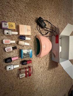 UV LED nail lamp and gel nail polishes