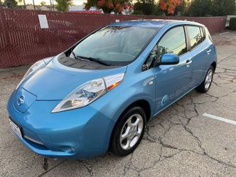 2011 Nissan LEAF