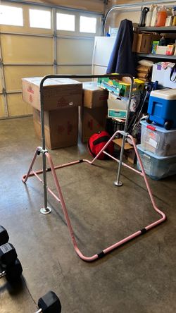 Kids gymnastics bar